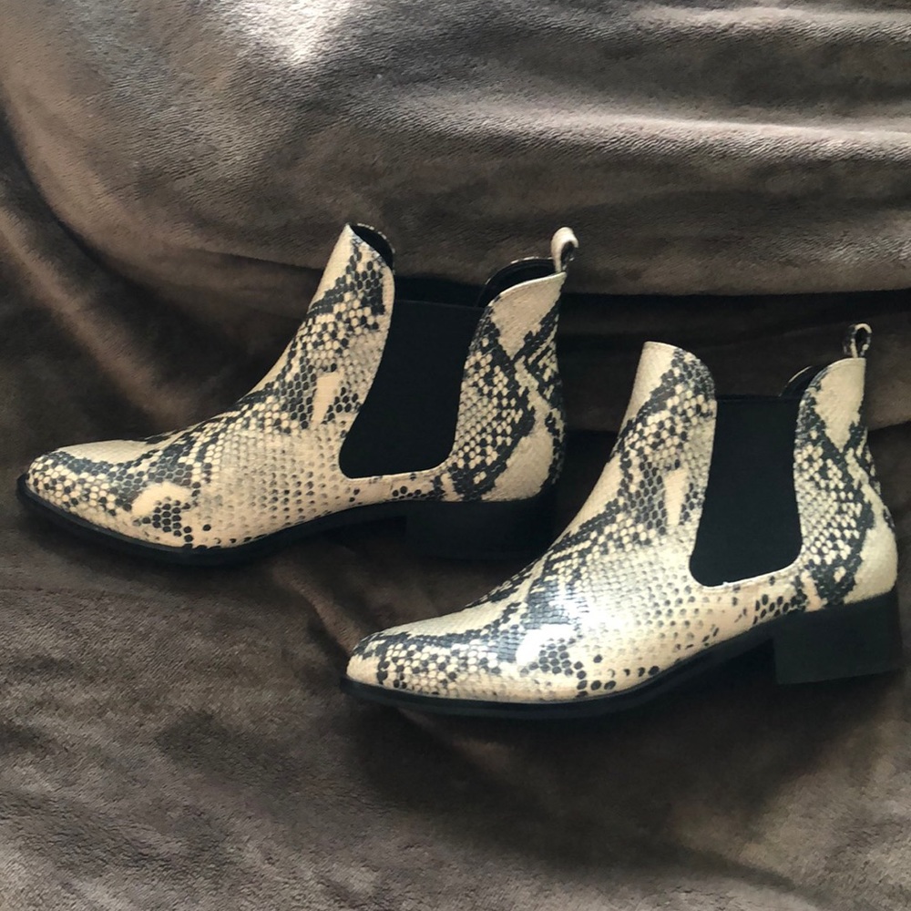 Steve Madden Snake Skin Booties